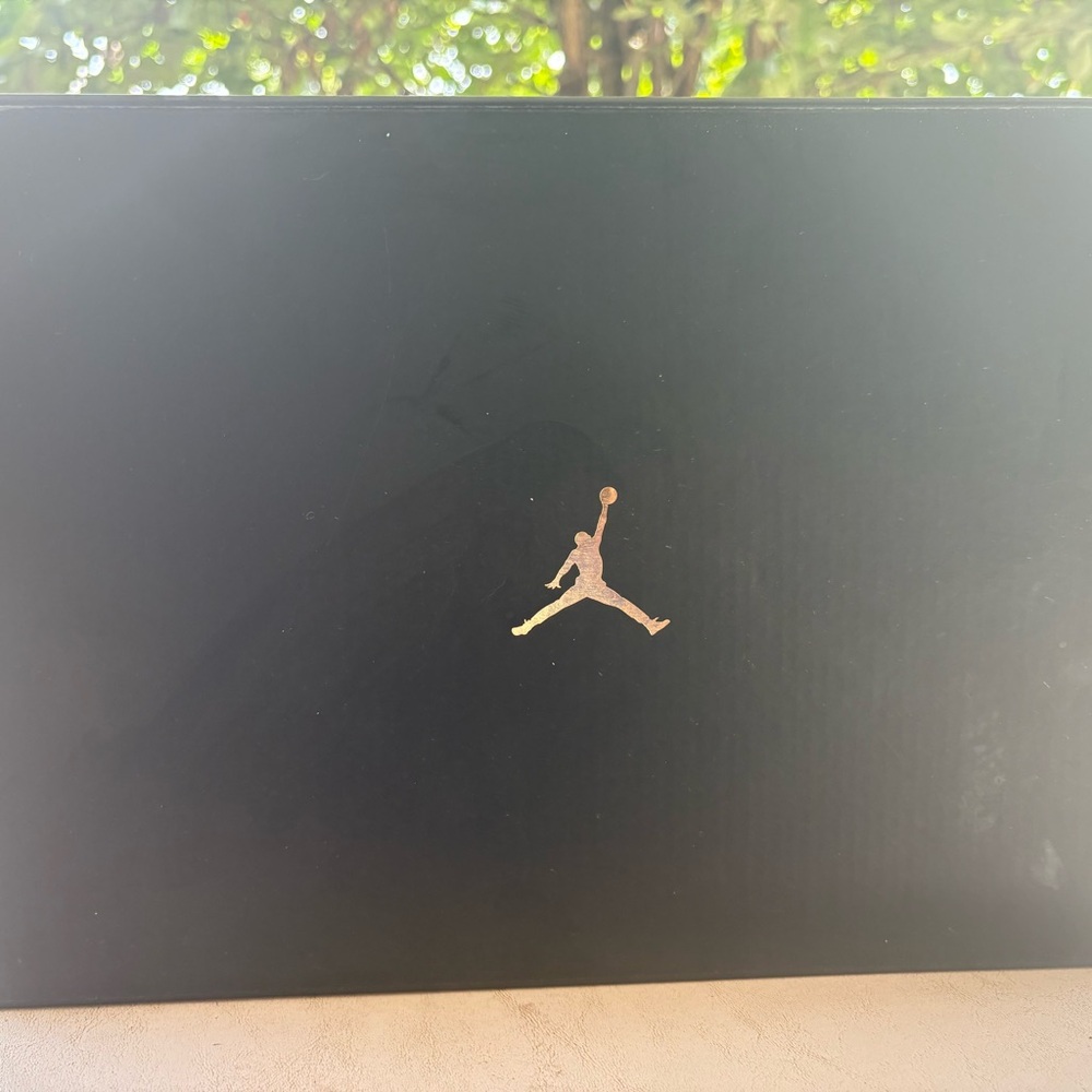 Jordan 11 - Picture 9 of 16